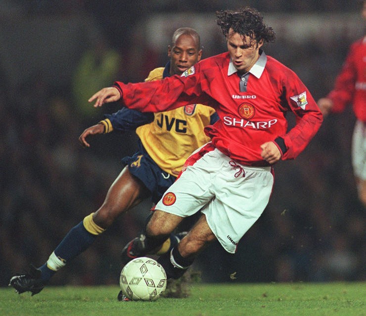 Top 10 cái tên bán vé hàng đầu Premier League những năm 1990 - Bóng Đá