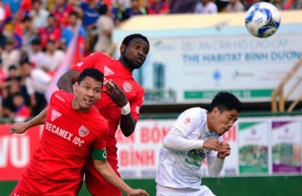 B.Bình Dương từng nhấn chìm HAGL tại vòng 9 V-League 2016.