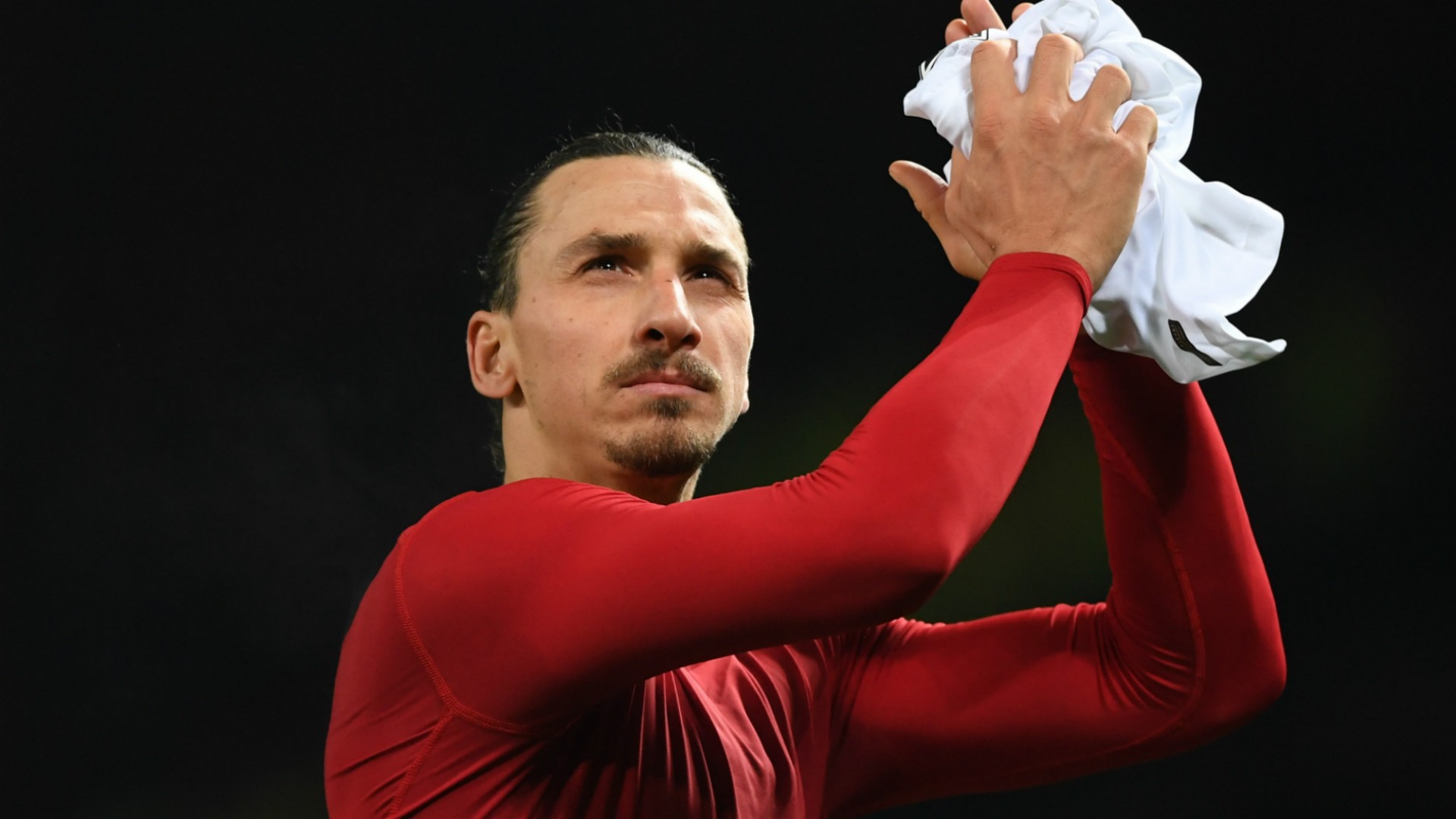 Mourinho hé lộ tương lai của Ibrahimovic - Bóng Đá