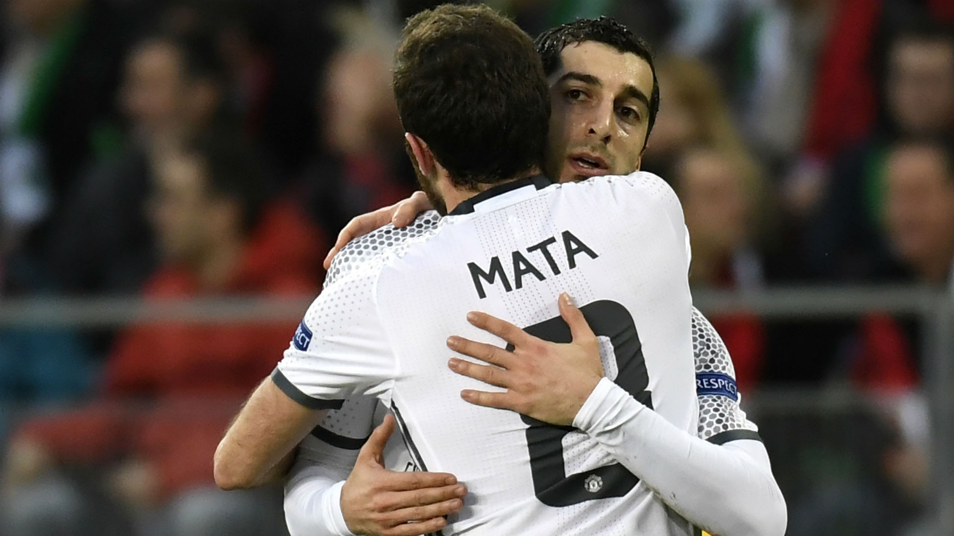 Man United nhận hung tin sau chiến thắng Saint-Etienne - Bóng Đá