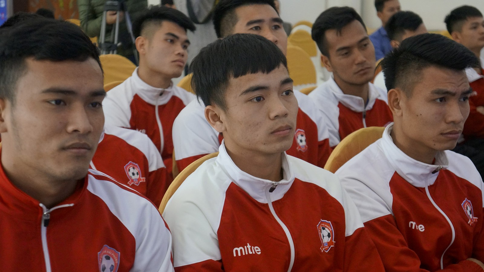  - Bóng Đá