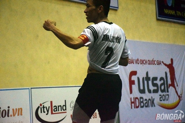  - Bóng Đá