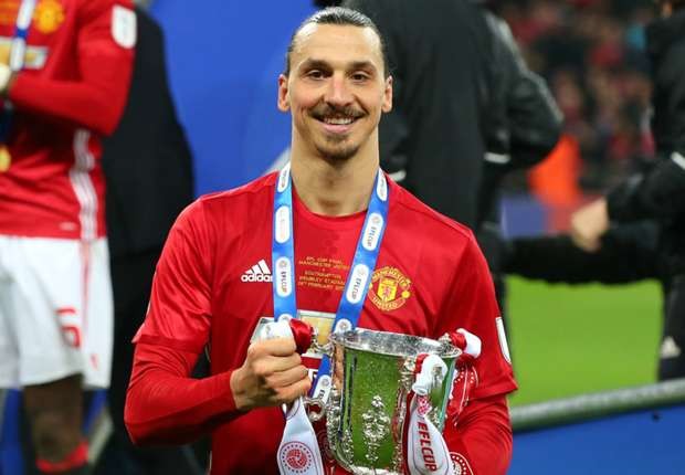Ibrahimovic rời M.U, Mourinho mừng ra mặt - Bóng Đá