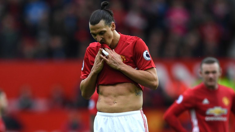 Chuyện Man Utd & Ibrahimovic: Con dao 2 lưỡi - Bóng Đá