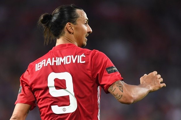 Góc HLV Nguyễn Văn Sỹ: Chelsea đã chạm tay vào cúp vô địch - Bóng Đá