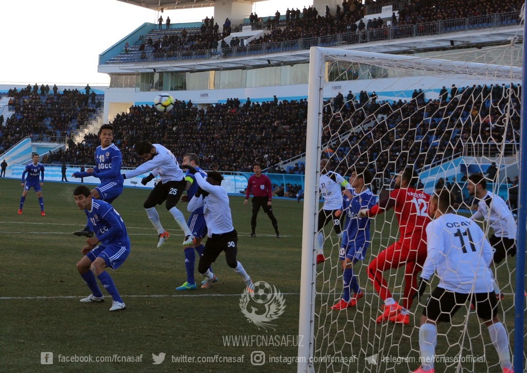 Lập siêu phẩm, sao U23 Uzbekistan giúp đội nhà thắng đậm - Bóng Đá