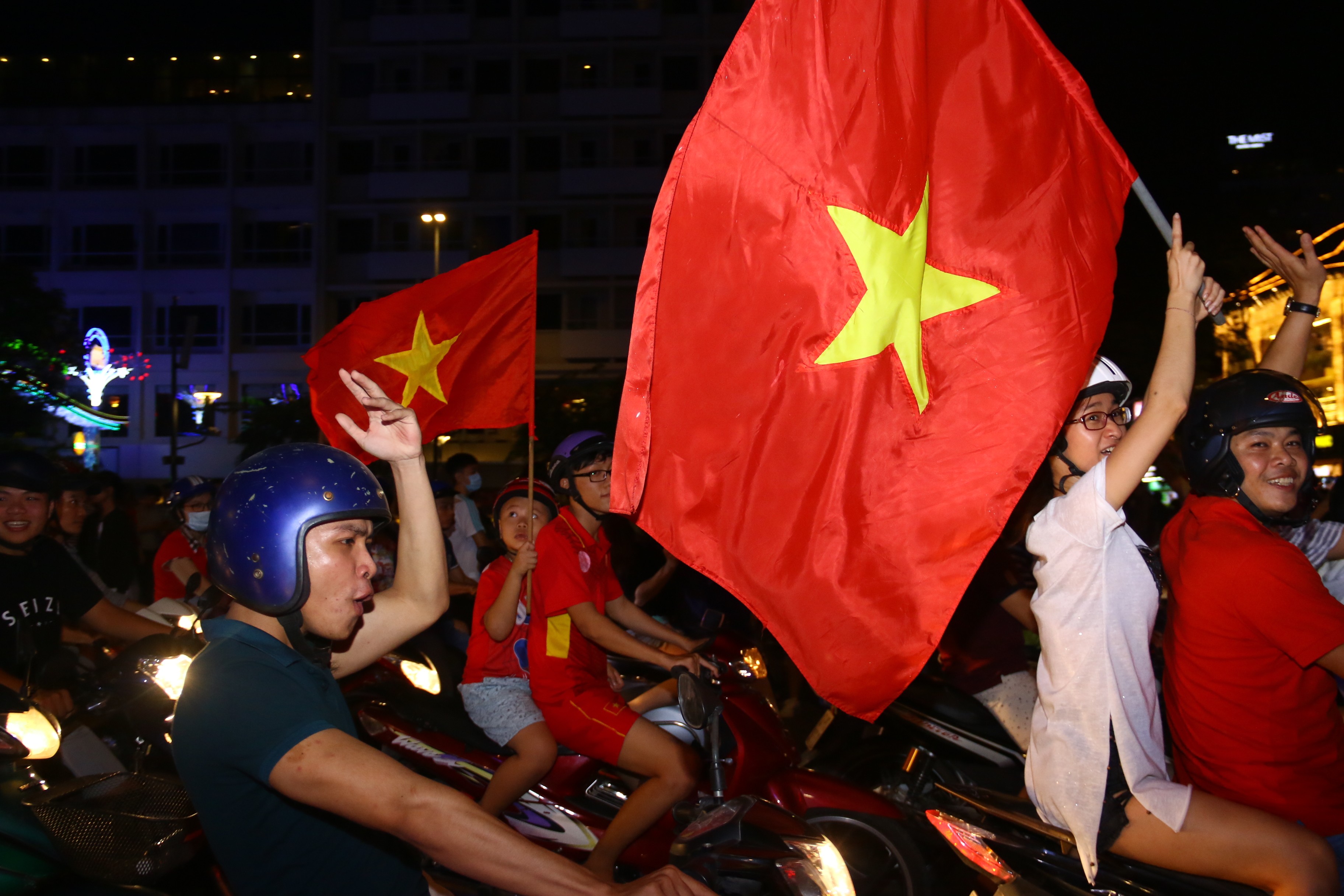  - Bóng Đá