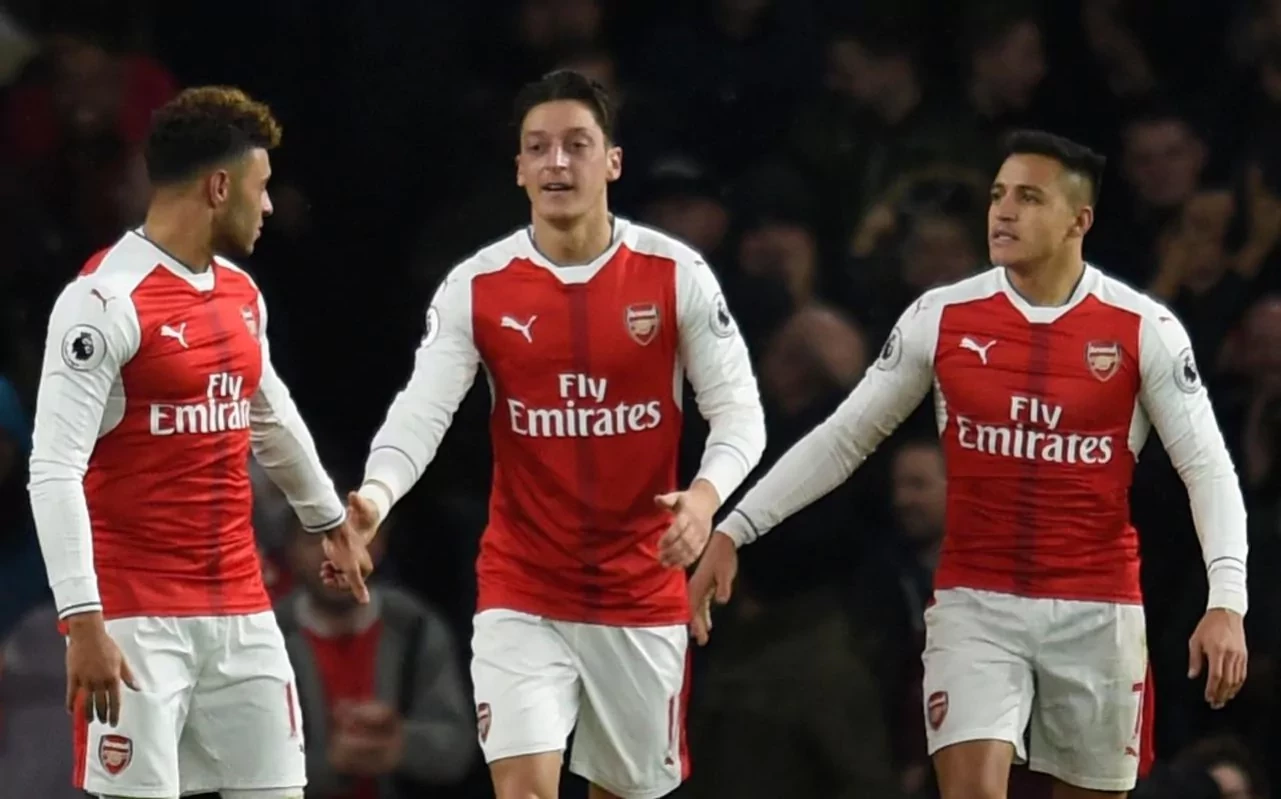 Alexis Sanchez và điệp vụ đi tìm trường sinh linh giá - Bóng Đá
