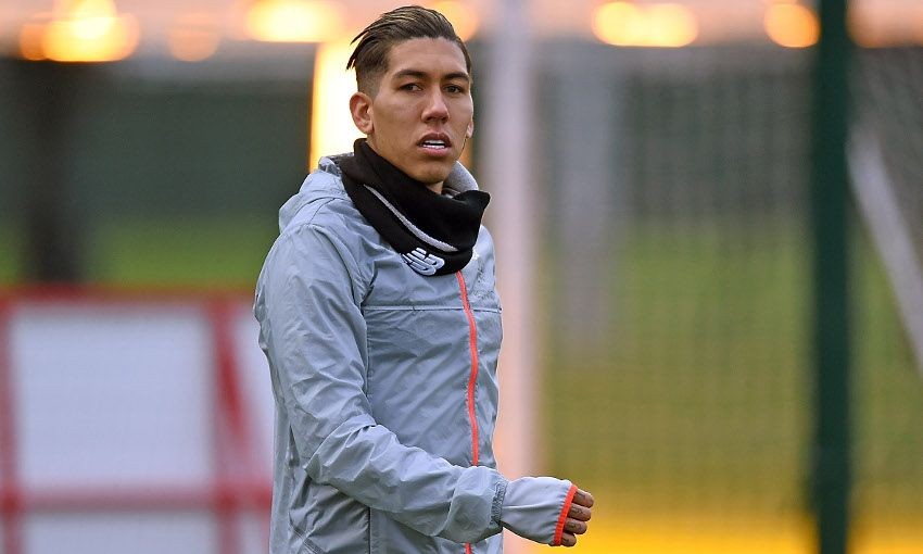 Chùm ảnh Liverpool tập luyện - Bóng Đá