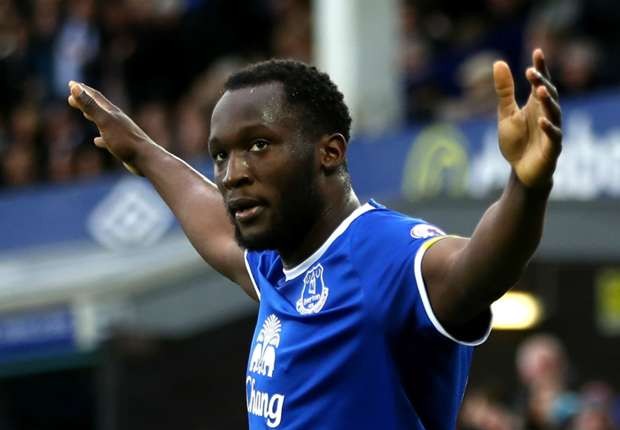 Lukaku 'thả thính', Chelsea & M.U đứng ngồi không yên - Bóng Đá