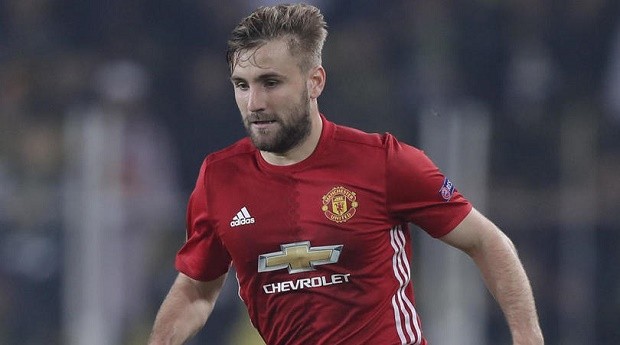 Mourinho: Luke Shaw phải noi gương Mkhitaryan - Bóng Đá