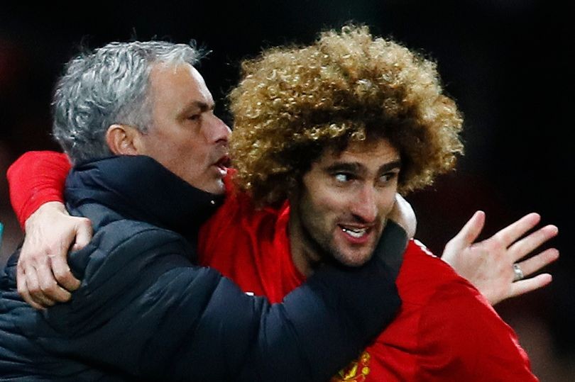 Man United kích hoạt điều khoản giữ chân Fellaini - Bóng Đá