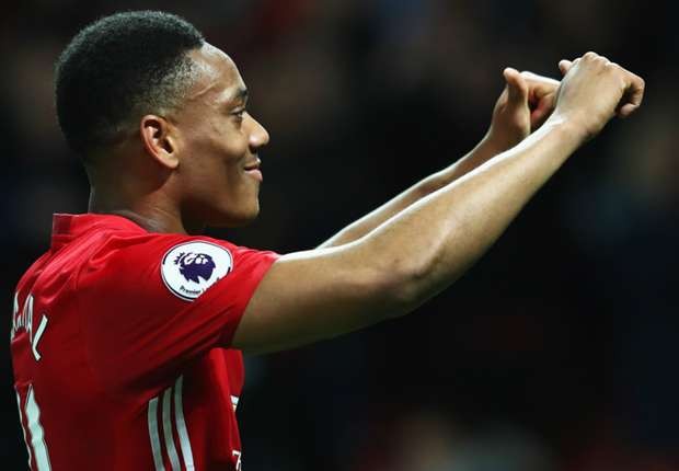 Man Utd là nơi chắp cánh cho Martial - Bóng Đá