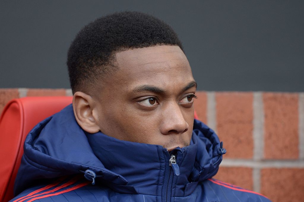 Vụ Martial, Man Utd nên lấy Pogba làm gương - Bóng Đá