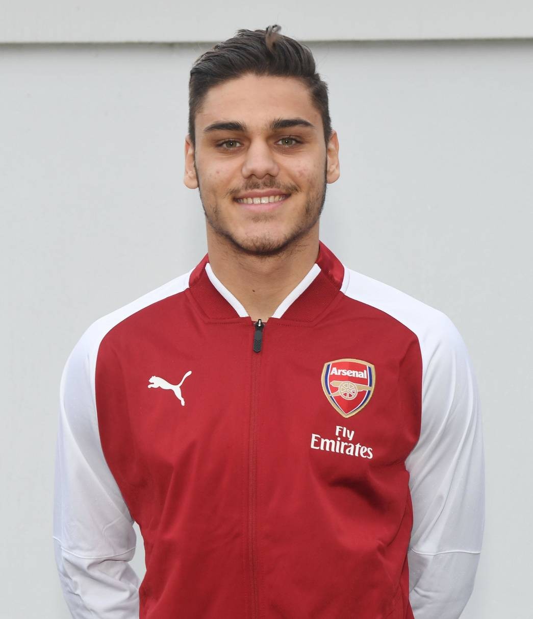Cận cảnh tân binh đầu tiên của Arsenal trong tháng 1 - Bóng Đá