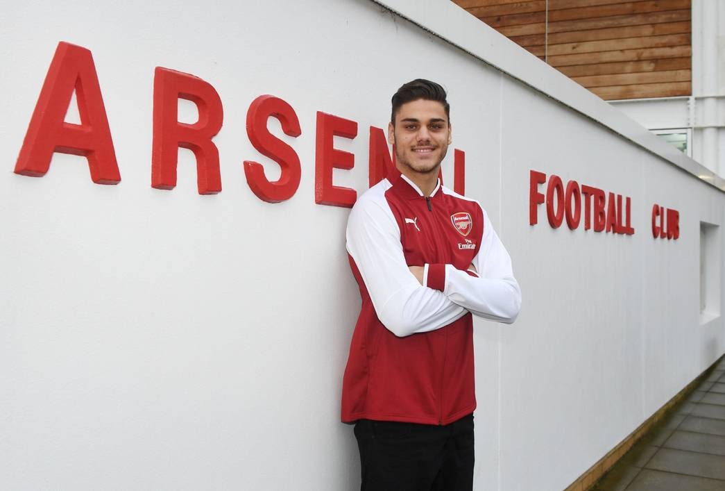 Cận cảnh tân binh đầu tiên của Arsenal trong tháng 1 - Bóng Đá