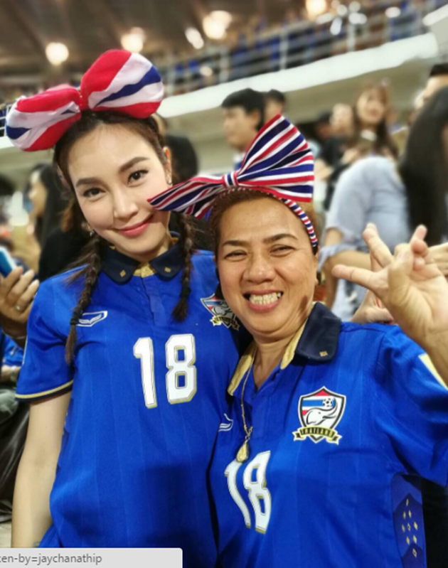 Messi-Thai-Chanathip-1