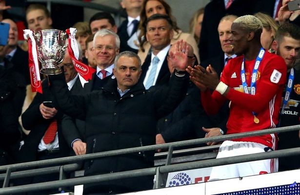 Tại M.U, Mourinho không còn là 'kẻ kiêu ngạo' - Bóng Đá