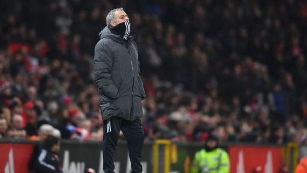 Jose Mourinho: Tôi nên được trao danh hiệu Huấn luyện viên chuẩn mực - Bóng Đá