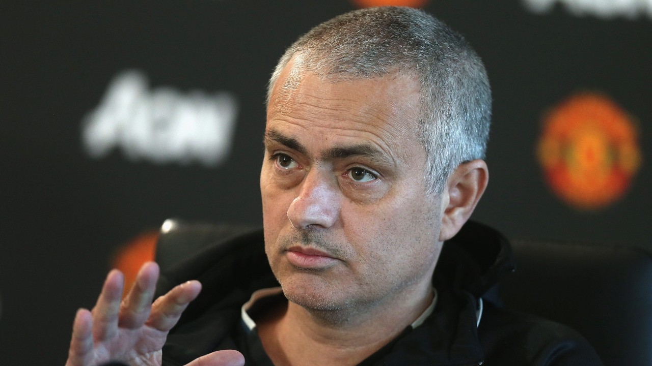 Đụng Blackburn, Mourinho quyết xoay tua đội hình - Bóng Đá