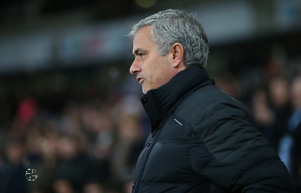 West Ham 0-2 Man Utd: Dấu ấn Mourinho và cầu thủ thứ 13 - Bóng Đá