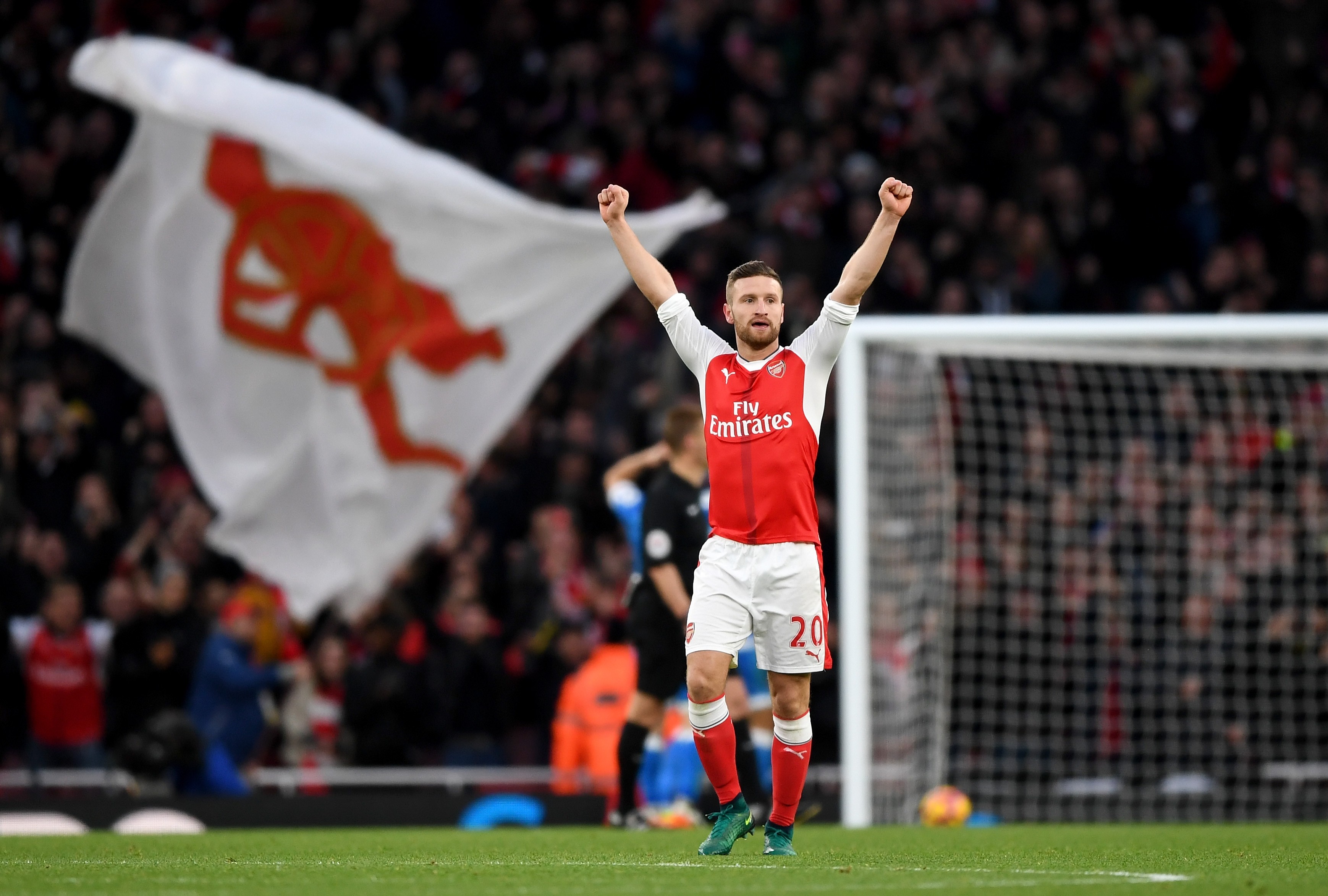 Chuỗi thành tích khủng của Shkodran Mustafi cùng Arsenal bị chặn đứng - Bóng Đá