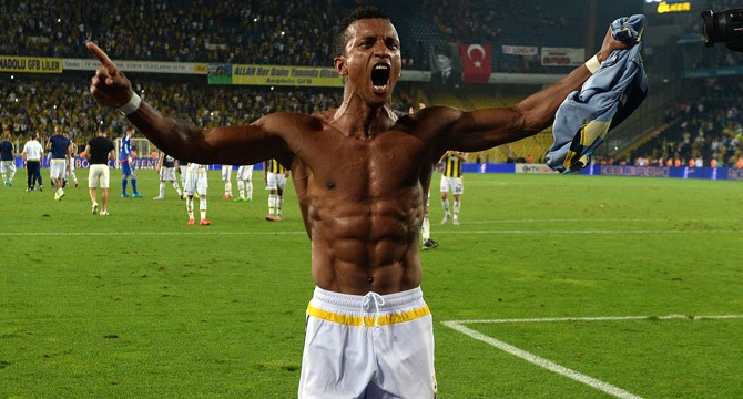 Luis Nani trở lại Anh, đối đầu Man United? - Bóng Đá