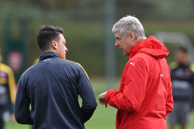 Nóng: Oezil chắc chắn rời Arsenal - Bóng Đá