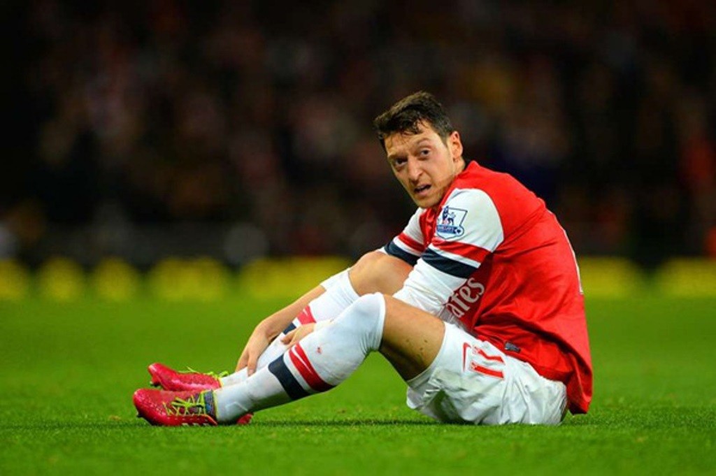 NHM Arsenal đòi đổi Mesut oezil lấy Bale - Bóng Đá