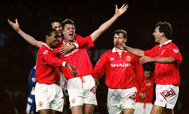 Top 10 cái tên bán vé hàng đầu Premier League những năm 1990 - Bóng Đá