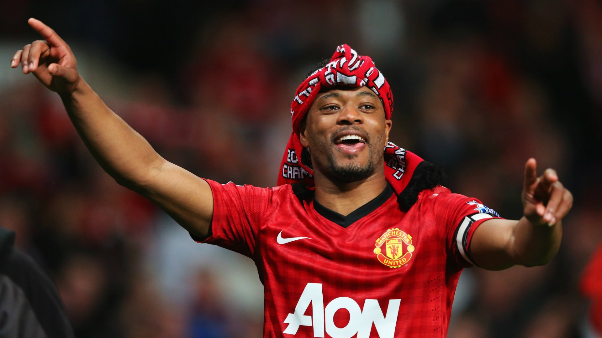 NÓNG! Juventus xác nhận sẽ chia tay Patrice Evra - Bóng Đá