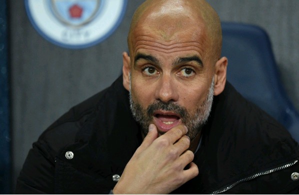 Học trò chấn thương, Guardiola nổi đoá với FA - Bóng Đá