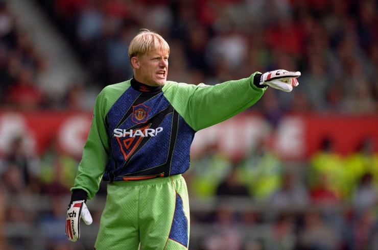 Top 10 cái tên bán vé hàng đầu Premier League những năm 1990 - Bóng Đá