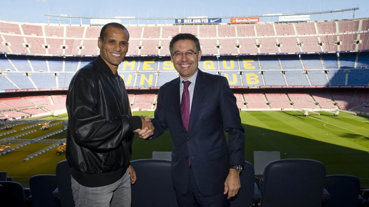 Barca 'chiêu mộ' thành công Rivaldo - Bóng Đá
