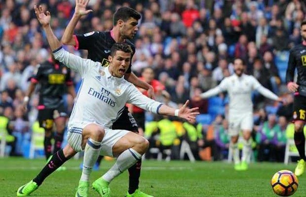 Cuộc đua Giày Vàng châu Âu: Messi trở lại, Ronaldo mất tích - Bóng Đá
