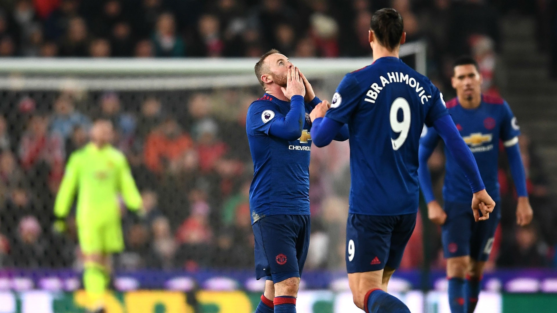 Giải cứu  Man Utd, Rooney đi vào lịch sử - Bóng Đá