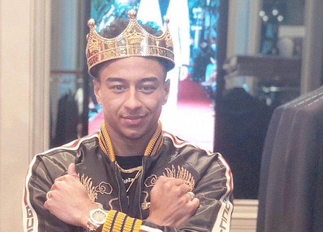 Lingard hóa Jacko gây bão ở Milan - Bóng Đá