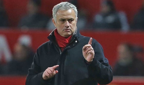 SA THẢI Mourinho gấp, Man Utd thế nào cũng trở lại vị trí thứ 6 - Bóng Đá
