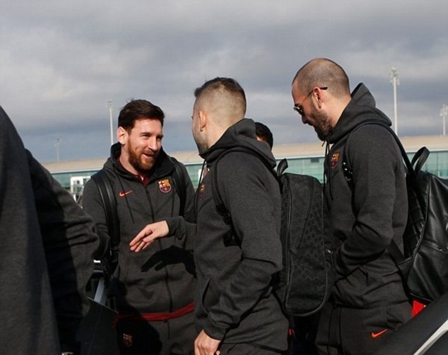 Dàn sao Barcelona sang London, sẵn sàng hạ gục Chelsea - Bóng Đá