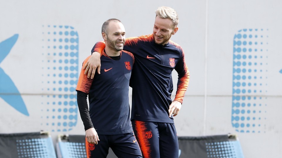 Ảnh tập Barcelona - Bóng Đá
