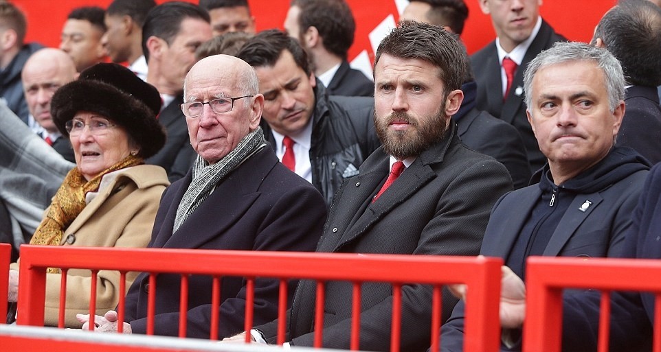 Hàng loạt ngôi sao tề tựu ở Old Trafford tưởng niệm thảm họa Munich - Bóng Đá