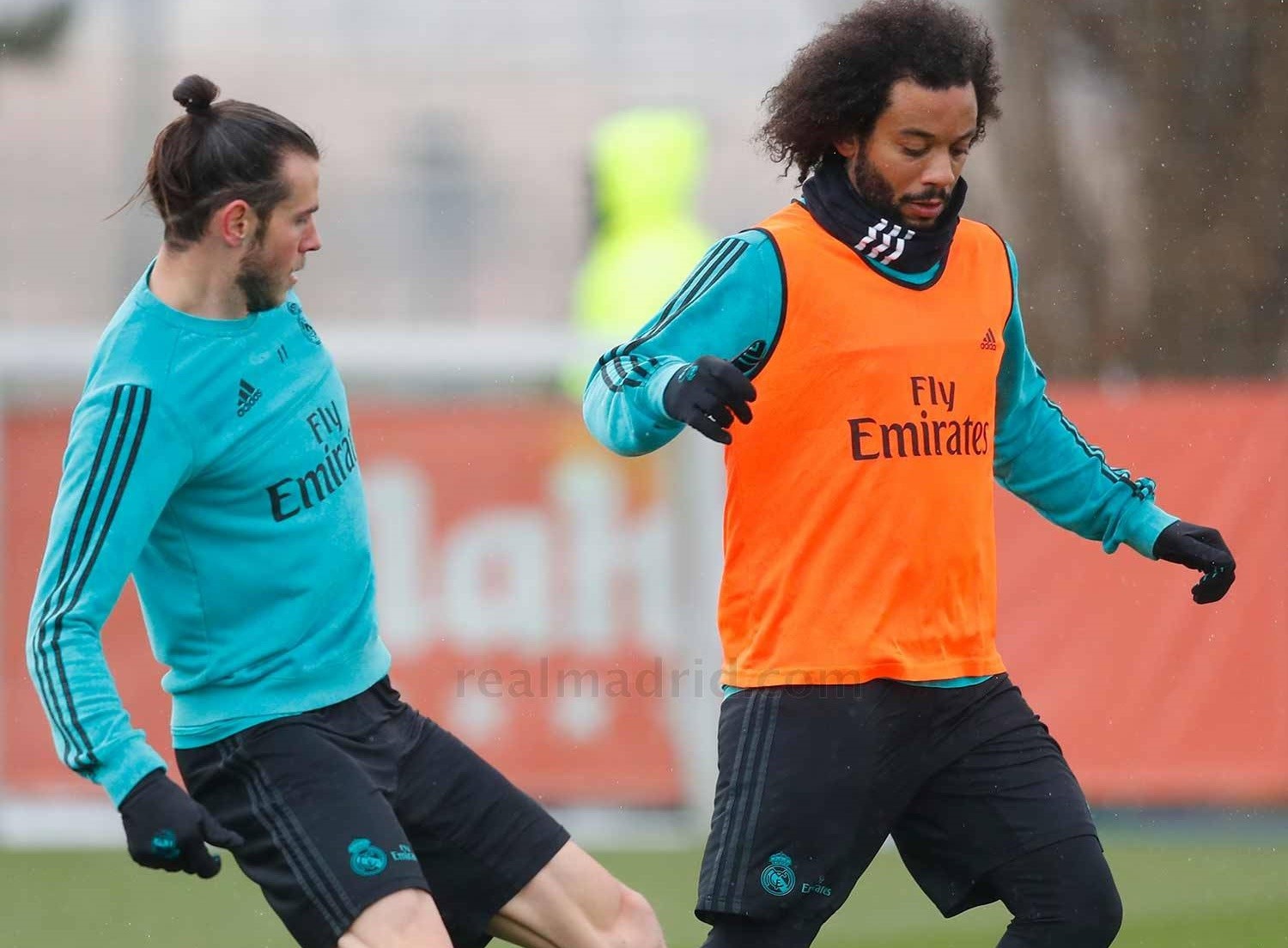 ẢNH TẬP REAL MADRID - Bóng Đá