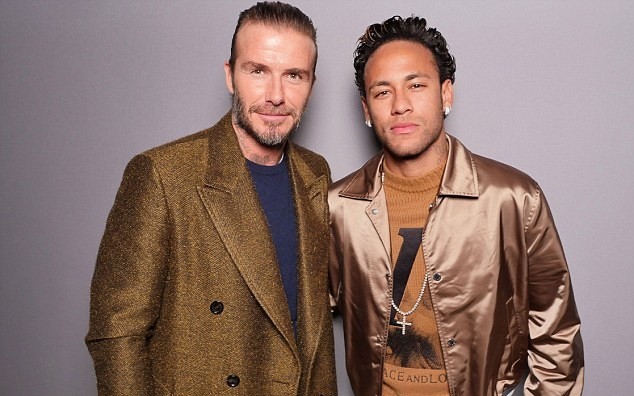 Lập poker, Neymar ăn mặc sành điệu sánh vai David Beckham - Bóng Đá