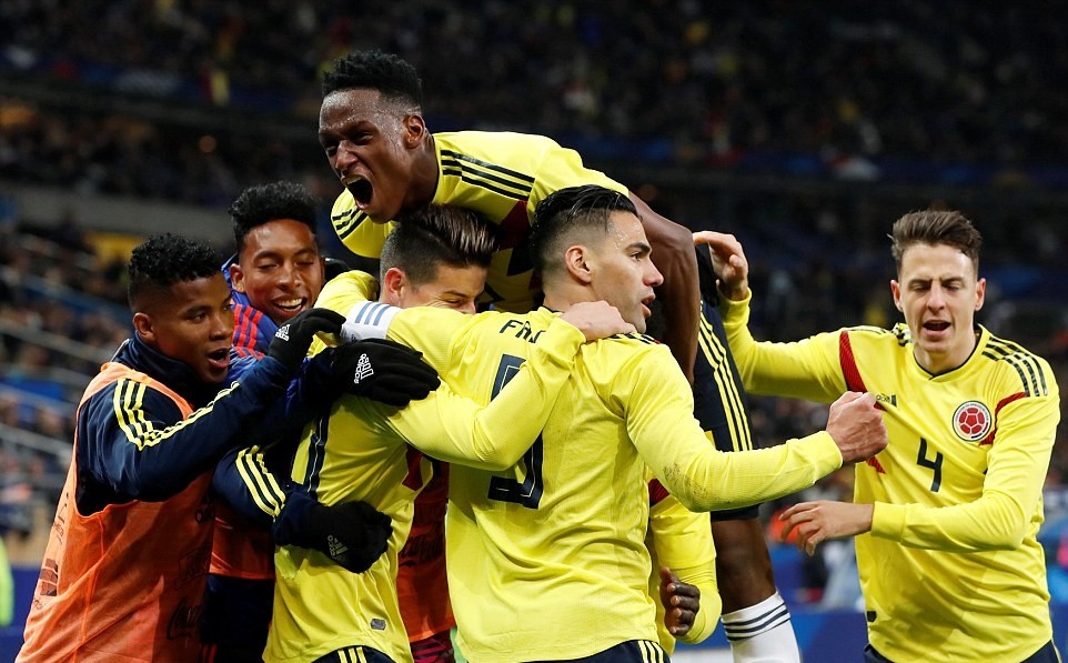 Dẫn trước 2 bàn, Pháp vẫn gục ngã trước Colombia - Bóng Đá