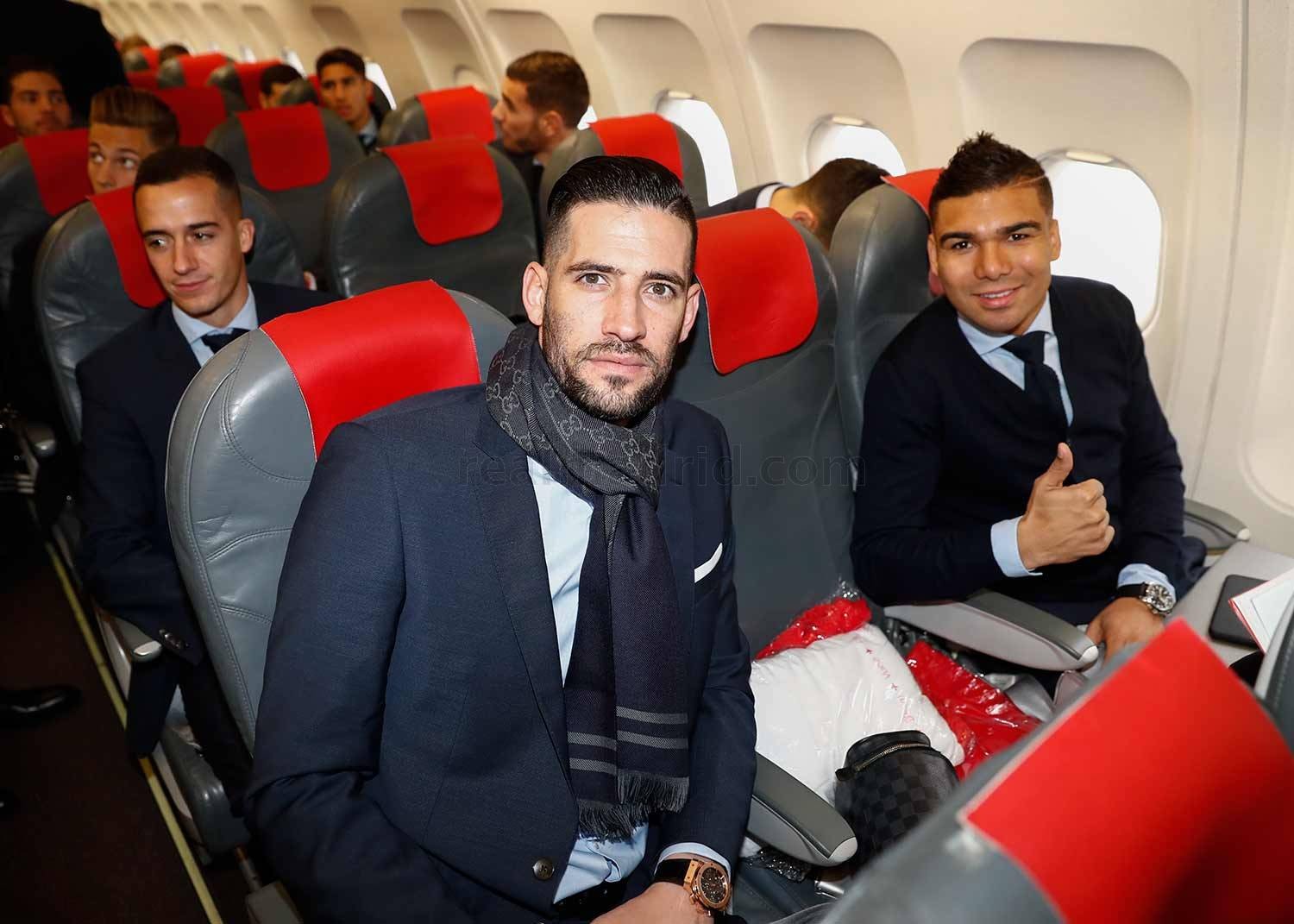 Dàn sao Real Madrid lịch lãm lên đường tới Paris - Bóng Đá