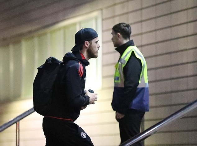 Man United tới khách sạn - Bóng Đá