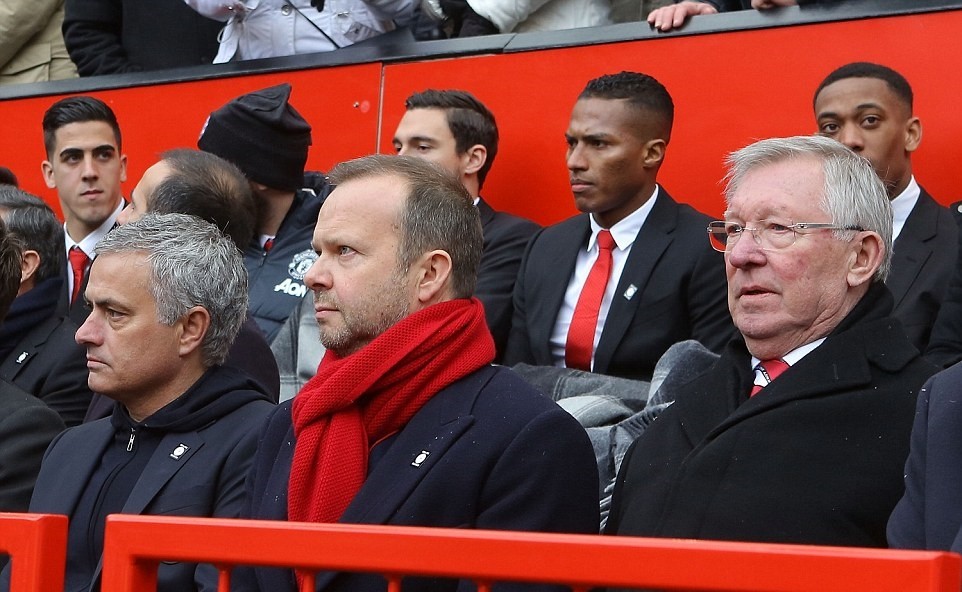 Hàng loạt ngôi sao tề tựu ở Old Trafford tưởng niệm thảm họa Munich - Bóng Đá