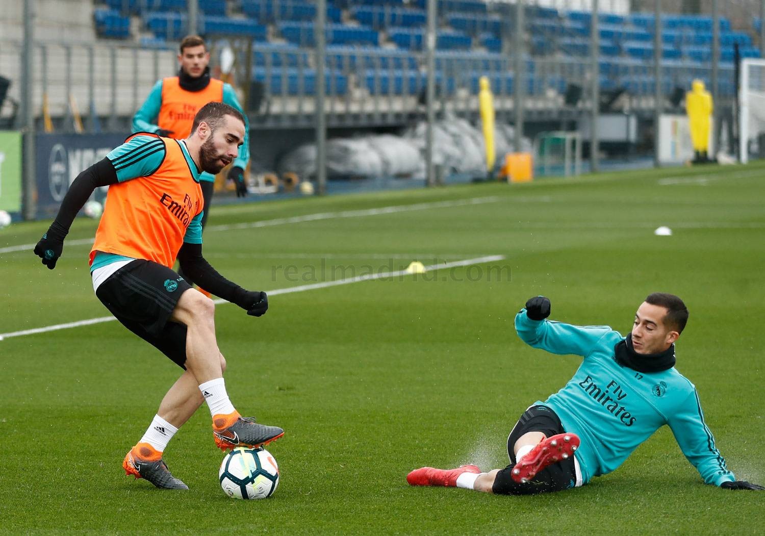 Real Madrid tập luyện - Bóng Đá