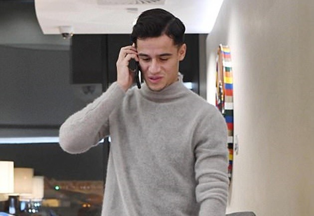 Coutinho đã có mặt ở Barcelona - Bóng Đá