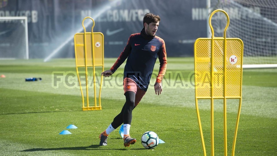Các cầu thủ Barcelona không có ngày nghỉ - Bóng Đá